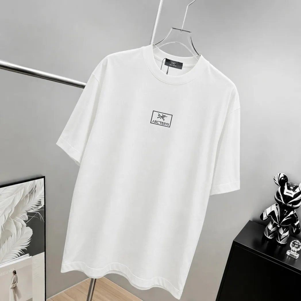 Arc～ logo， 《 》 7A tee ， Same Style ， : Black White Coffee Brown Size：S（90-130 ） M（125-150 ） L（135-165 ） XL（160-190 ） XXL（185 ）